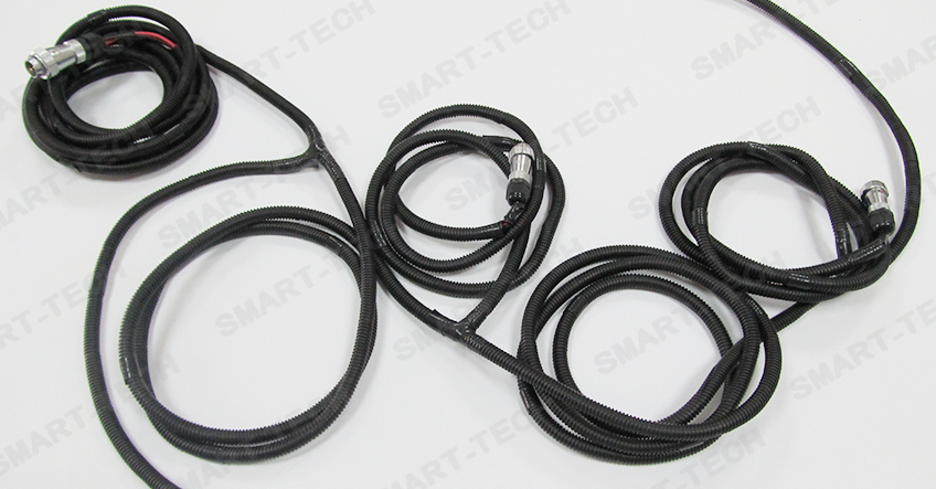 Automotive motor wiring harness